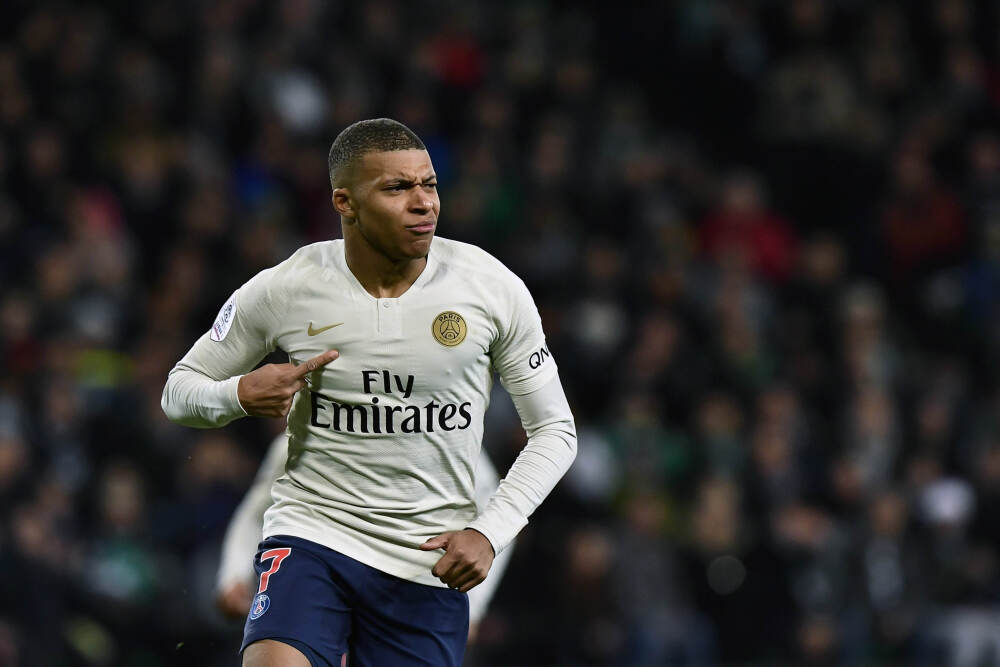 意媒：尤文有意合同即将到期的吕迪格，他是斯帕莱蒂的心腹